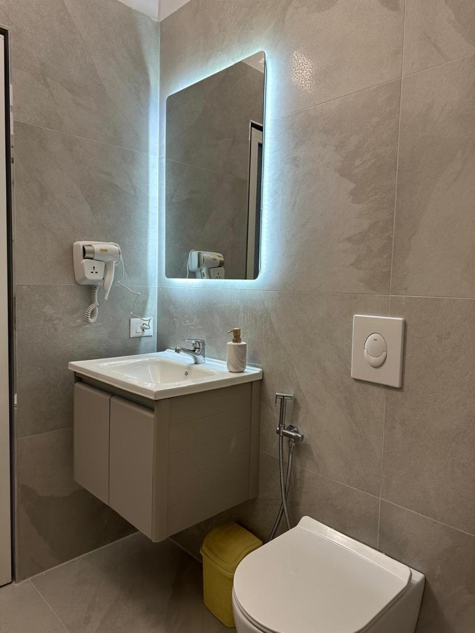 Walters Apartament Durrës 外观 照片